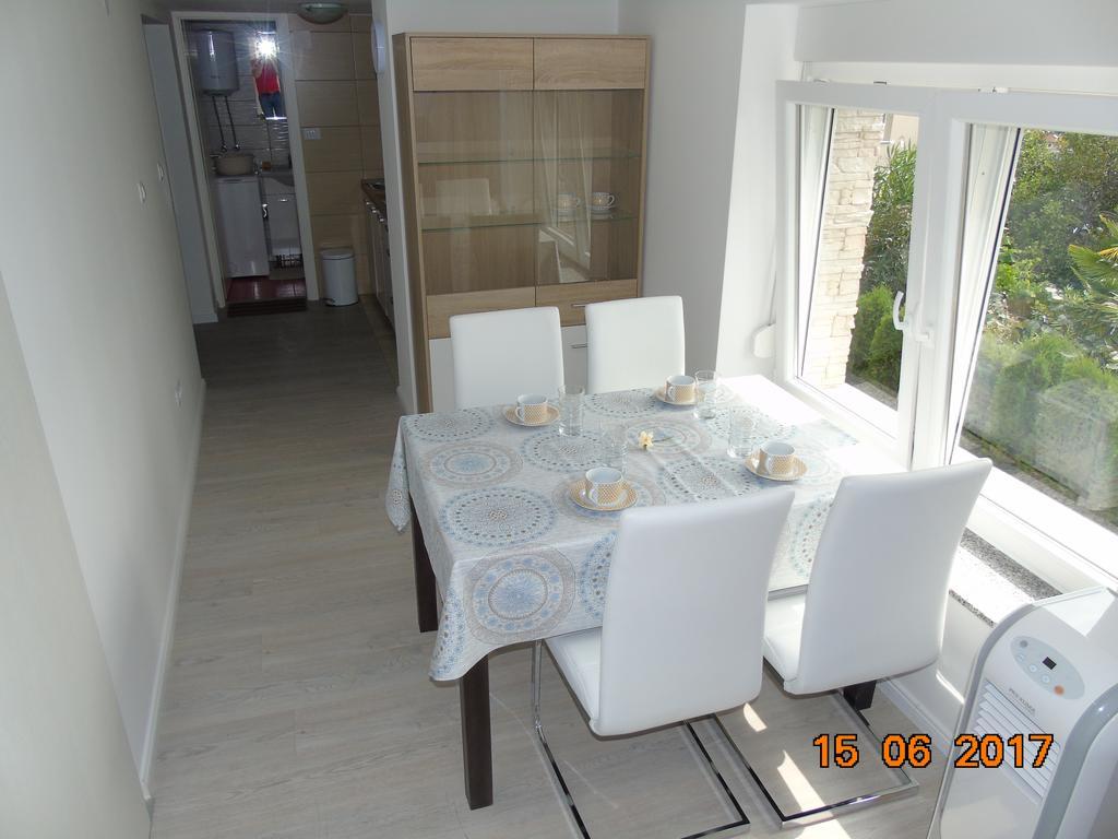 Apartment Enni Opatija Exterior photo